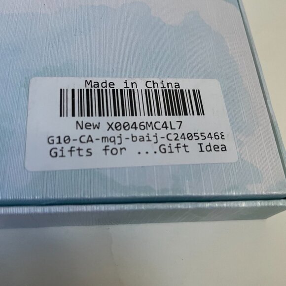 Corgi “I ❤️ Mom” Gift + Greeting Box Set - Picture 12 of 12